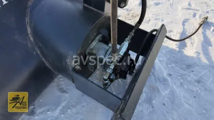 Роторный снегоуборщик